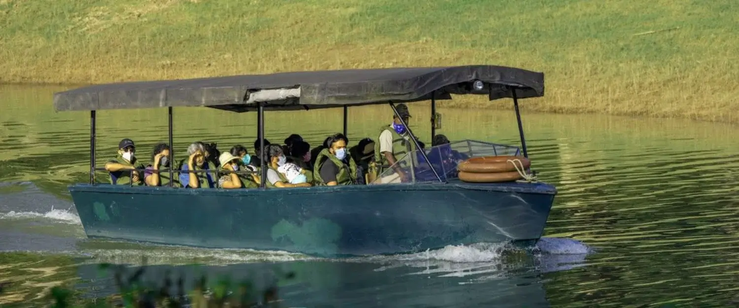 Kabini boat safari kuruva wayanad 