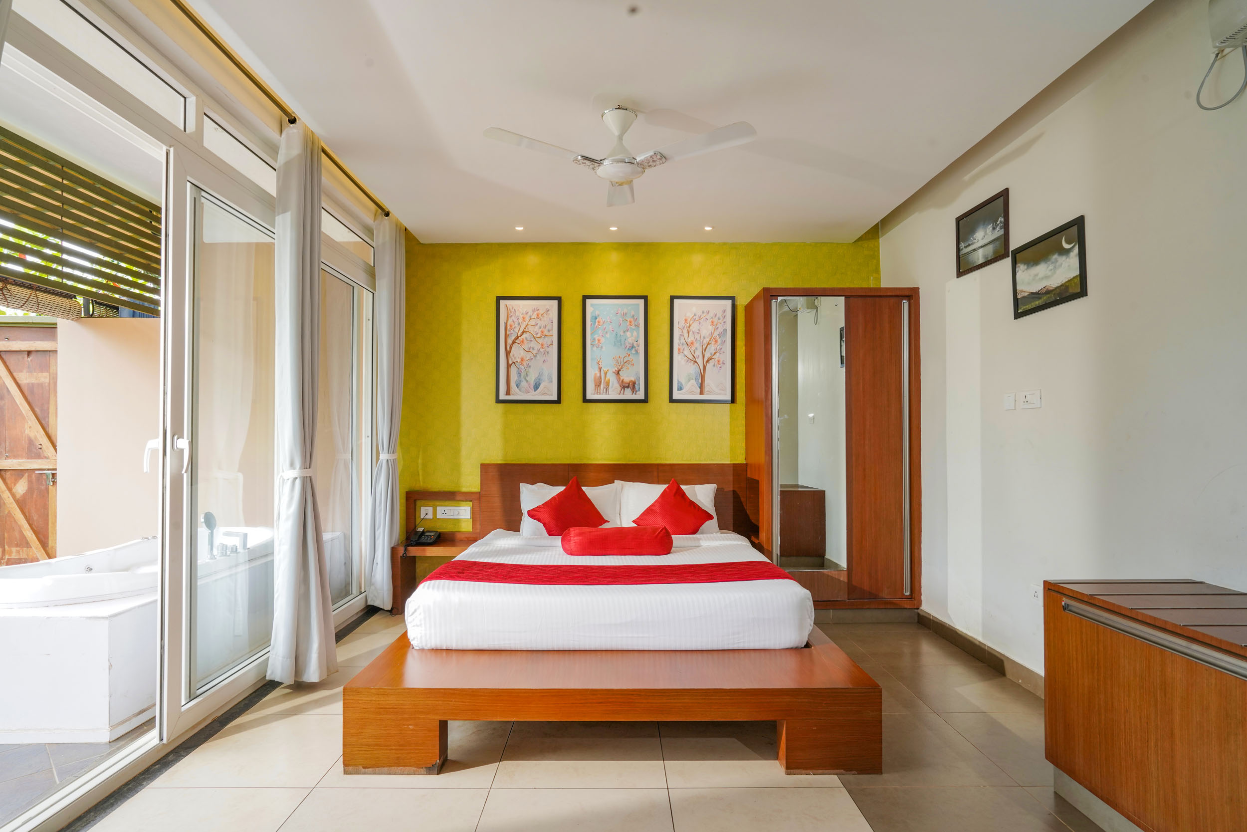 Studio Room With Tub Kuruva Islan wayanad